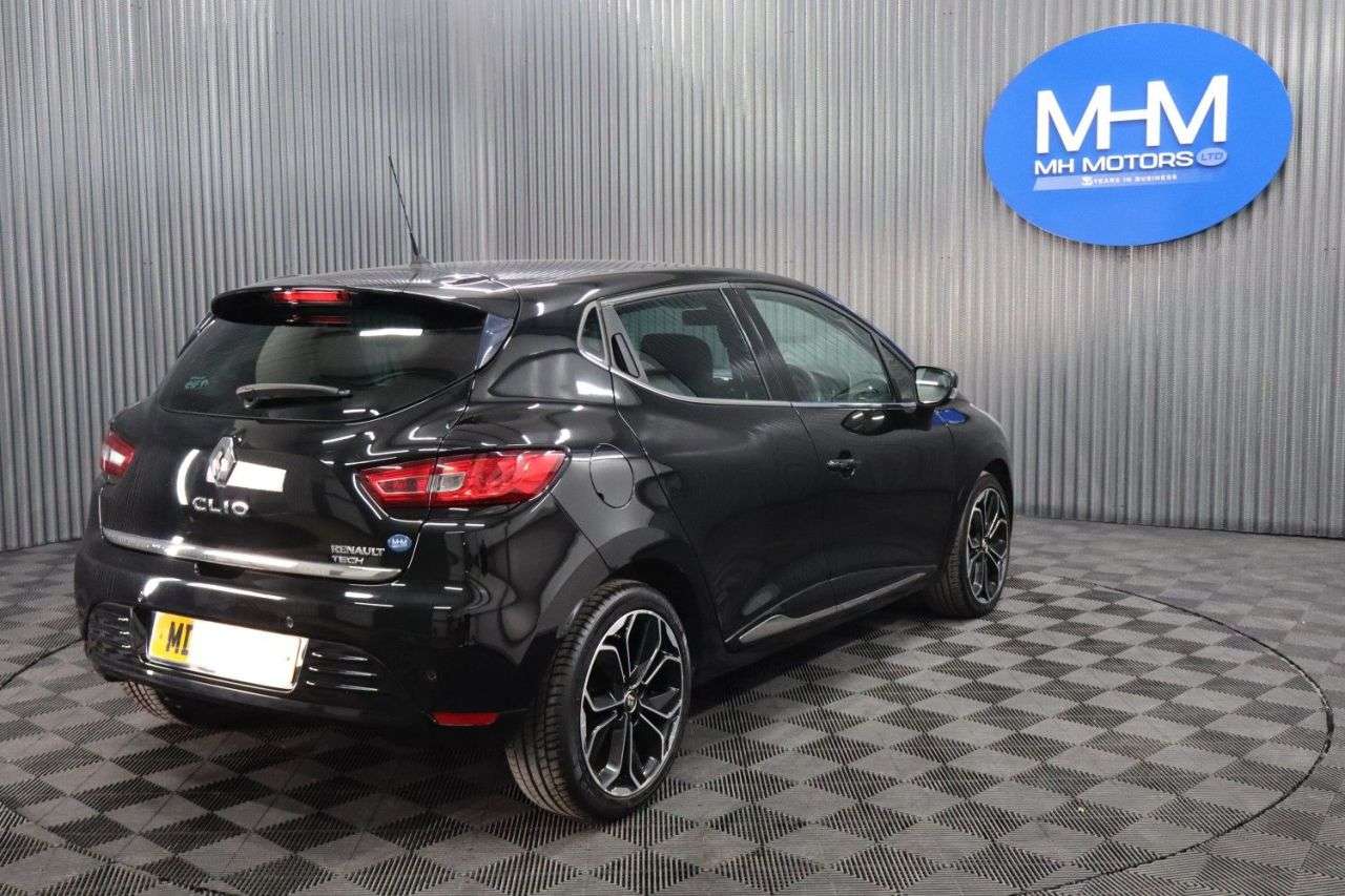 2019 RENAULT CLIO 2019 RENAULT CLIO
