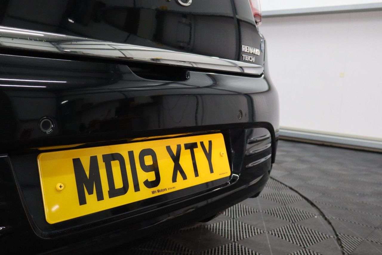 2019 RENAULT CLIO 2019 RENAULT CLIO