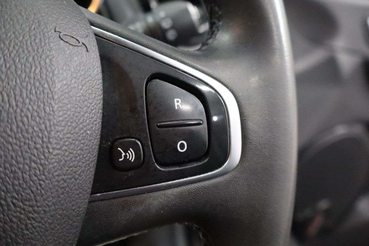 2019 RENAULT CLIO 2019 RENAULT CLIO