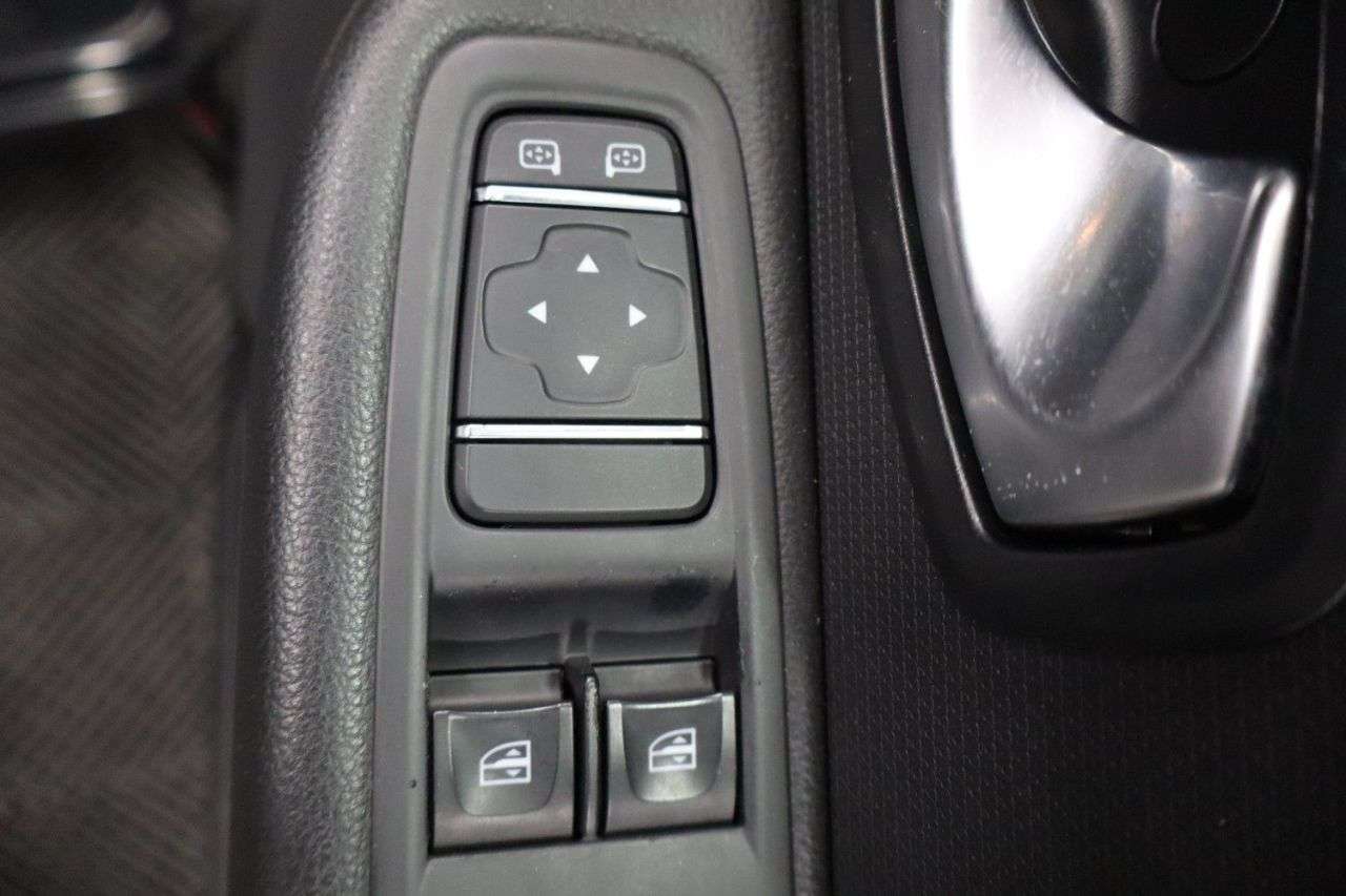 2019 RENAULT CLIO 2019 RENAULT CLIO
