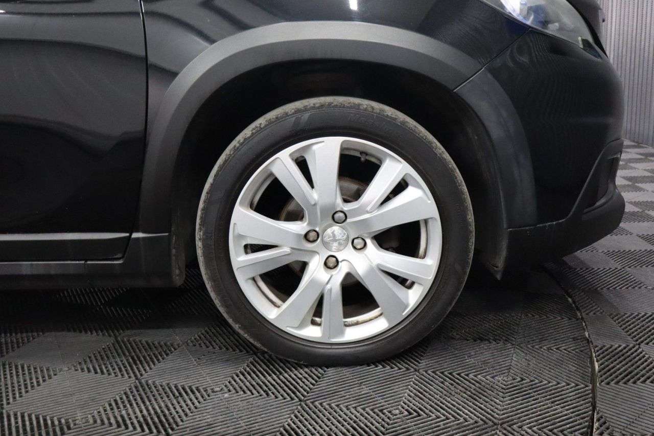 2017 PEUGEOT 2008 2017 PEUGEOT 2008