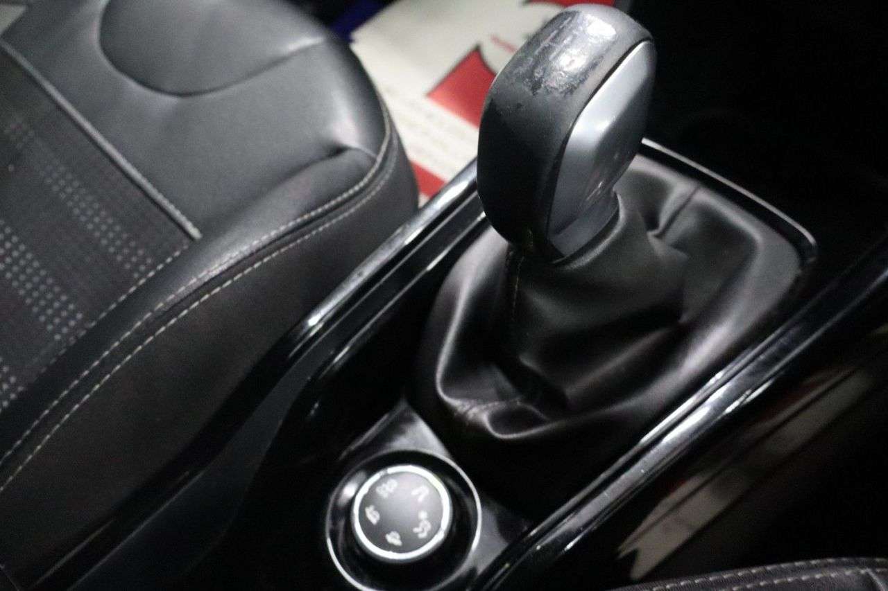 2017 PEUGEOT 2008 2017 PEUGEOT 2008