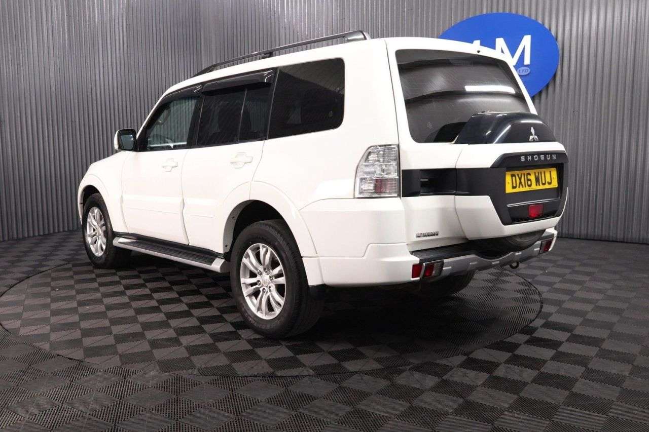 2016 MITSUBISHI SHOGUN 2016 MITSUBISHI SHOGUN