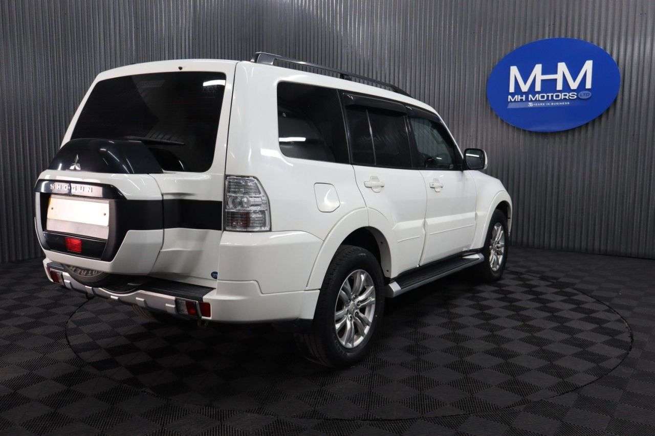 2016 MITSUBISHI SHOGUN 2016 MITSUBISHI SHOGUN
