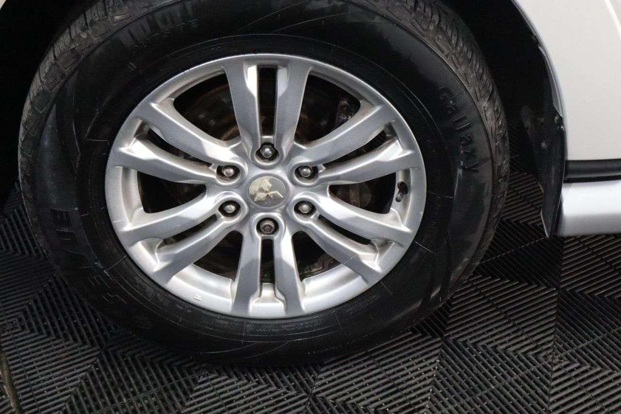 2016 MITSUBISHI SHOGUN 2016 MITSUBISHI SHOGUN