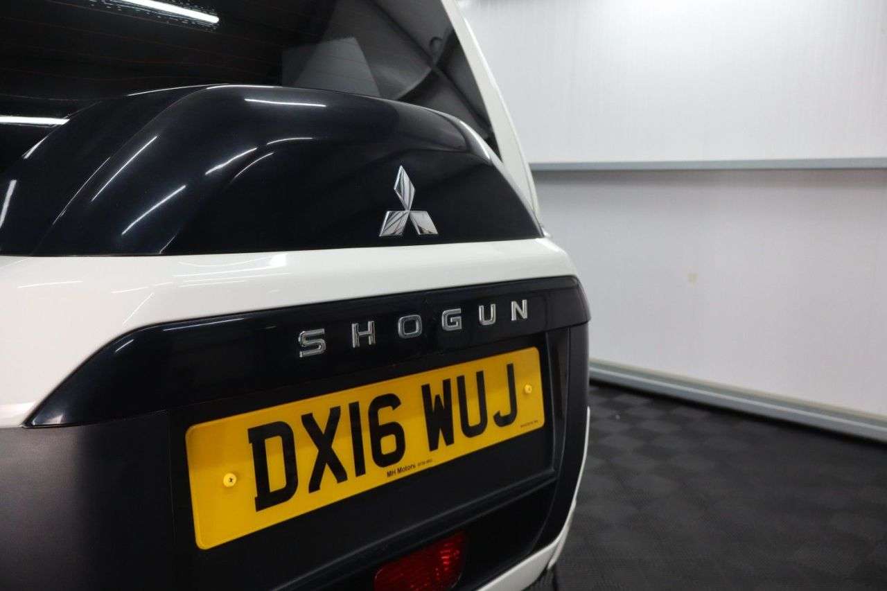 2016 MITSUBISHI SHOGUN 2016 MITSUBISHI SHOGUN