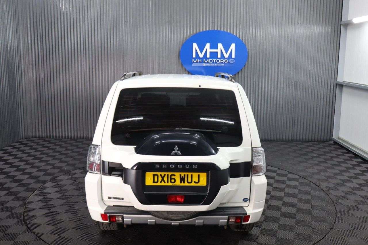 2016 MITSUBISHI SHOGUN 2016 MITSUBISHI SHOGUN