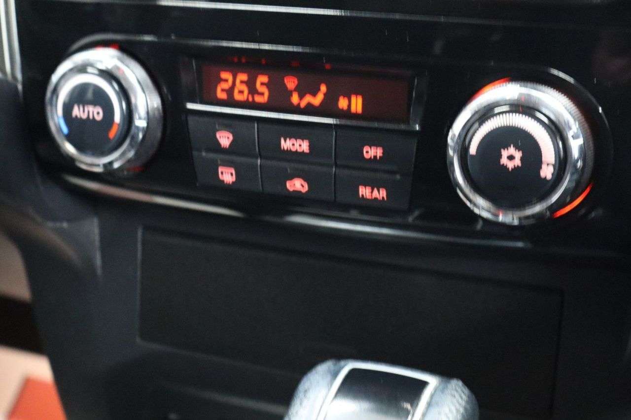 2016 MITSUBISHI SHOGUN 2016 MITSUBISHI SHOGUN