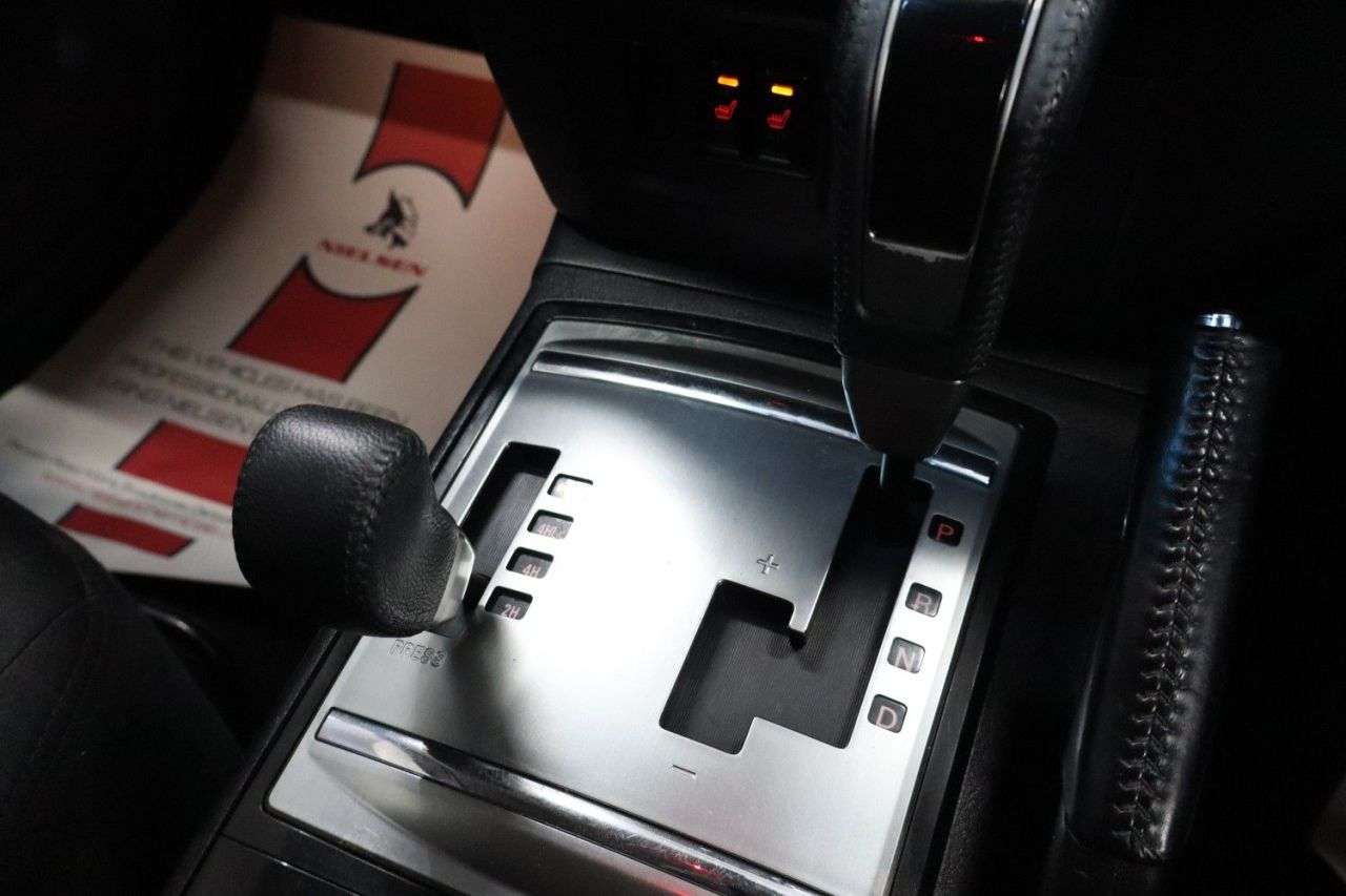 2016 MITSUBISHI SHOGUN 2016 MITSUBISHI SHOGUN