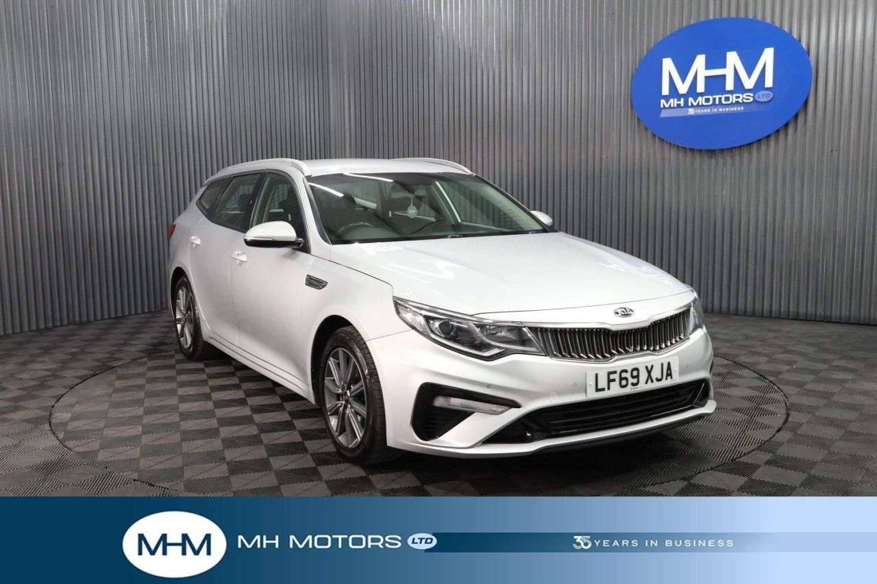A 2019 KIA OPTIMA 1.6 CRDi 2 Sportswagon 5dr Diesel Manual Euro 6 (s/s) (134 bhp) LONG MOT / A 2019 KIA OPTIMA 1.6 CRDi 2 Sportswagon 5dr Diesel Manual Euro 6 (s/s) (134 bhp) LONG MOT /