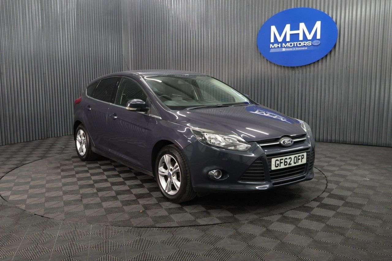 A 2012 FORD FOCUS 1.6 Zetec Hatchback 5dr Petrol Manual Euro 5 (105 ps) GOOD SERVICE HISTORY A 2012 FORD FOCUS 1.6 Zetec Hatchback 5dr Petrol Manual Euro 5 (105 ps) GOOD SERVICE HISTORY
