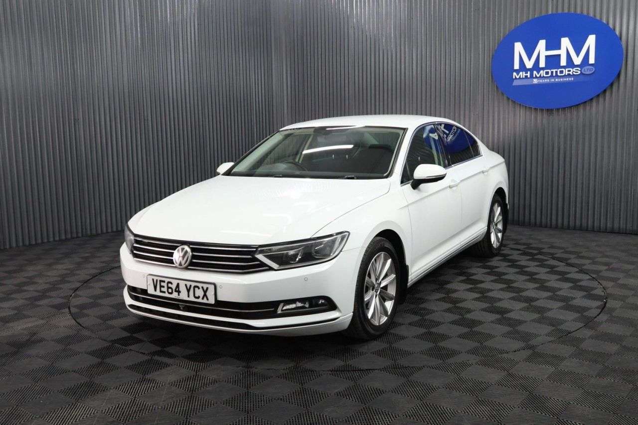 A 2015 VOLKSWAGEN PASSAT 2.0 TDI BlueMotion Tech SE Business Saloon 4dr Diesel Manual Euro 6 (s/s) ( A 2015 VOLKSWAGEN PASSAT 2.0 TDI BlueMotion Tech SE Business Saloon 4dr Diesel Manual Euro 6 (s/s) (