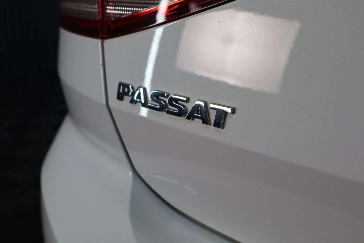 2015 VOLKSWAGEN PASSAT 2015 VOLKSWAGEN PASSAT