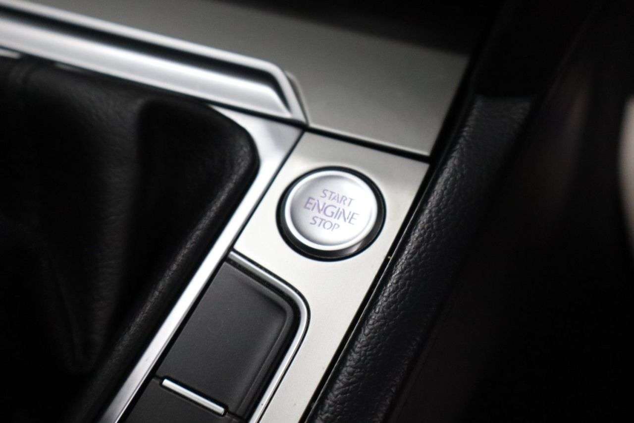 2015 VOLKSWAGEN PASSAT 2015 VOLKSWAGEN PASSAT