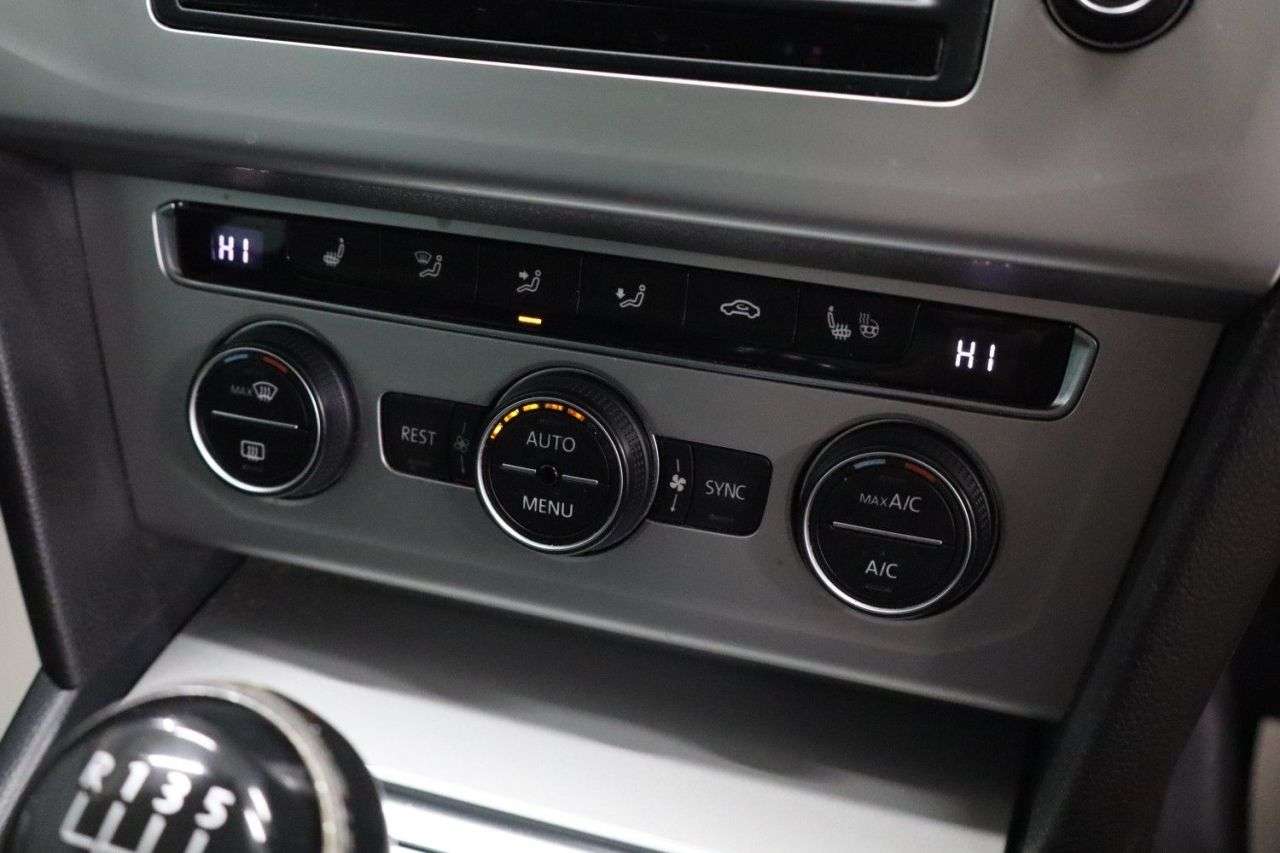 2015 VOLKSWAGEN PASSAT 2015 VOLKSWAGEN PASSAT