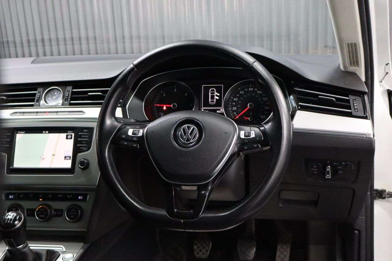 2015 VOLKSWAGEN PASSAT 2015 VOLKSWAGEN PASSAT