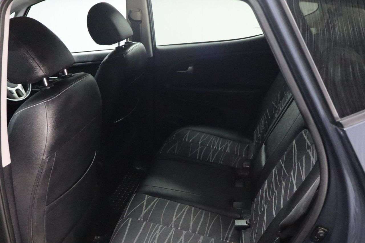 2018 KIA VENGA 2018 KIA VENGA