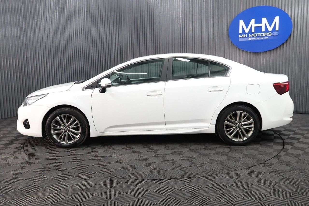 2017 TOYOTA AVENSIS 2017 TOYOTA AVENSIS