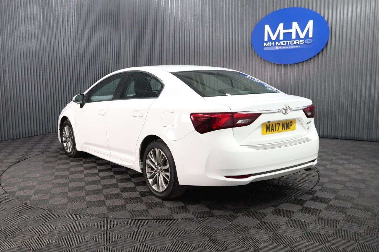 2017 TOYOTA AVENSIS 2017 TOYOTA AVENSIS