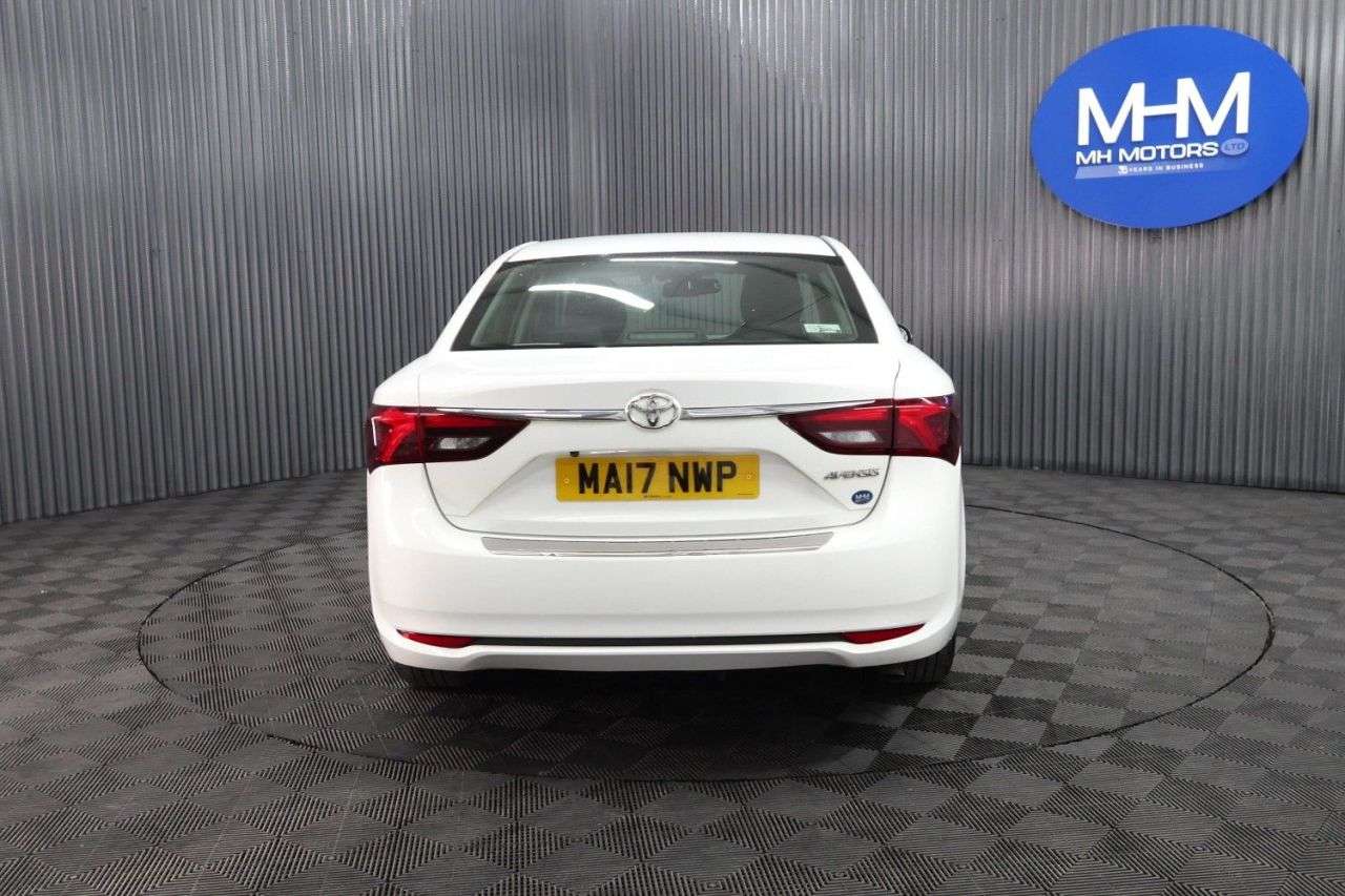 2017 TOYOTA AVENSIS 2017 TOYOTA AVENSIS