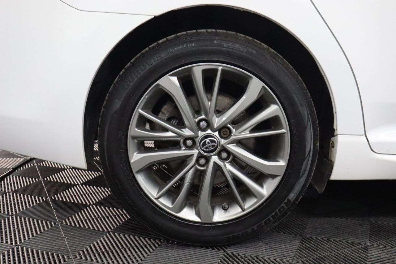2017 TOYOTA AVENSIS 2017 TOYOTA AVENSIS