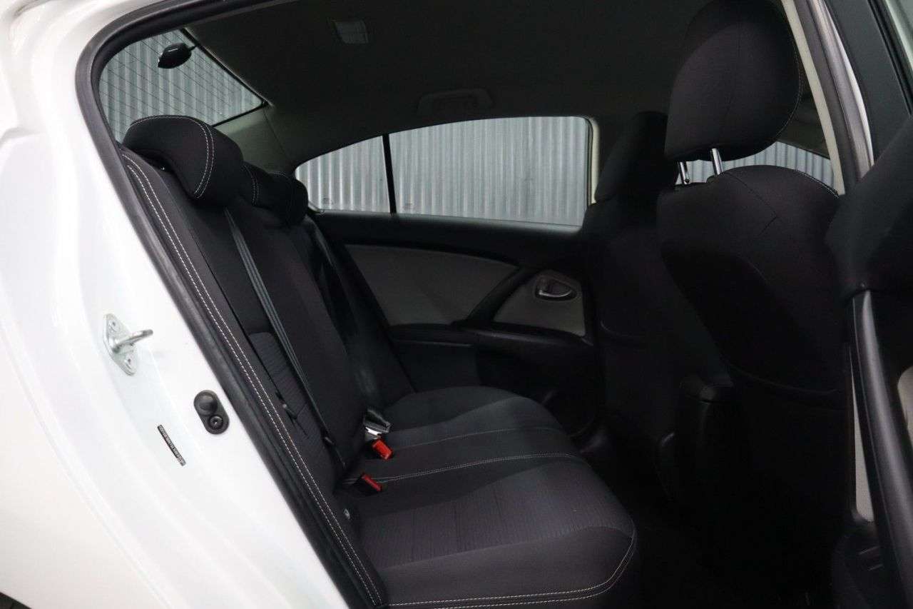 2017 TOYOTA AVENSIS 2017 TOYOTA AVENSIS