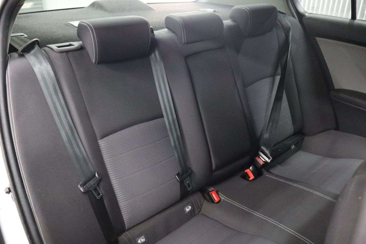 2017 TOYOTA AVENSIS 2017 TOYOTA AVENSIS