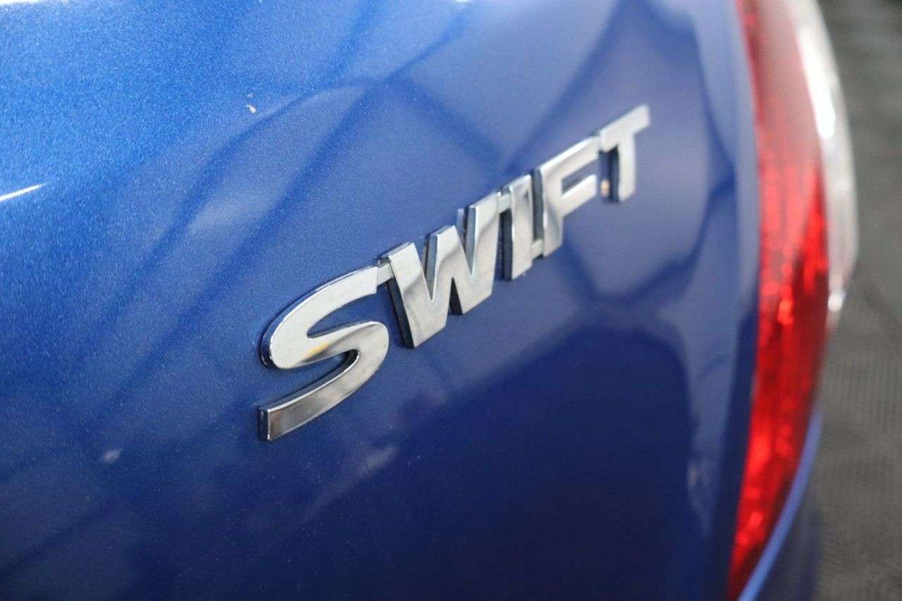 2014 SUZUKI SWIFT 2014 SUZUKI SWIFT