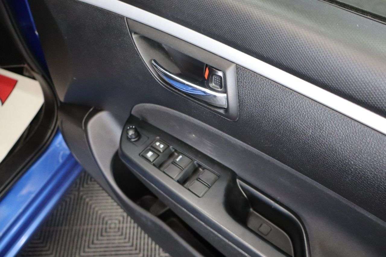 2014 SUZUKI SWIFT 2014 SUZUKI SWIFT
