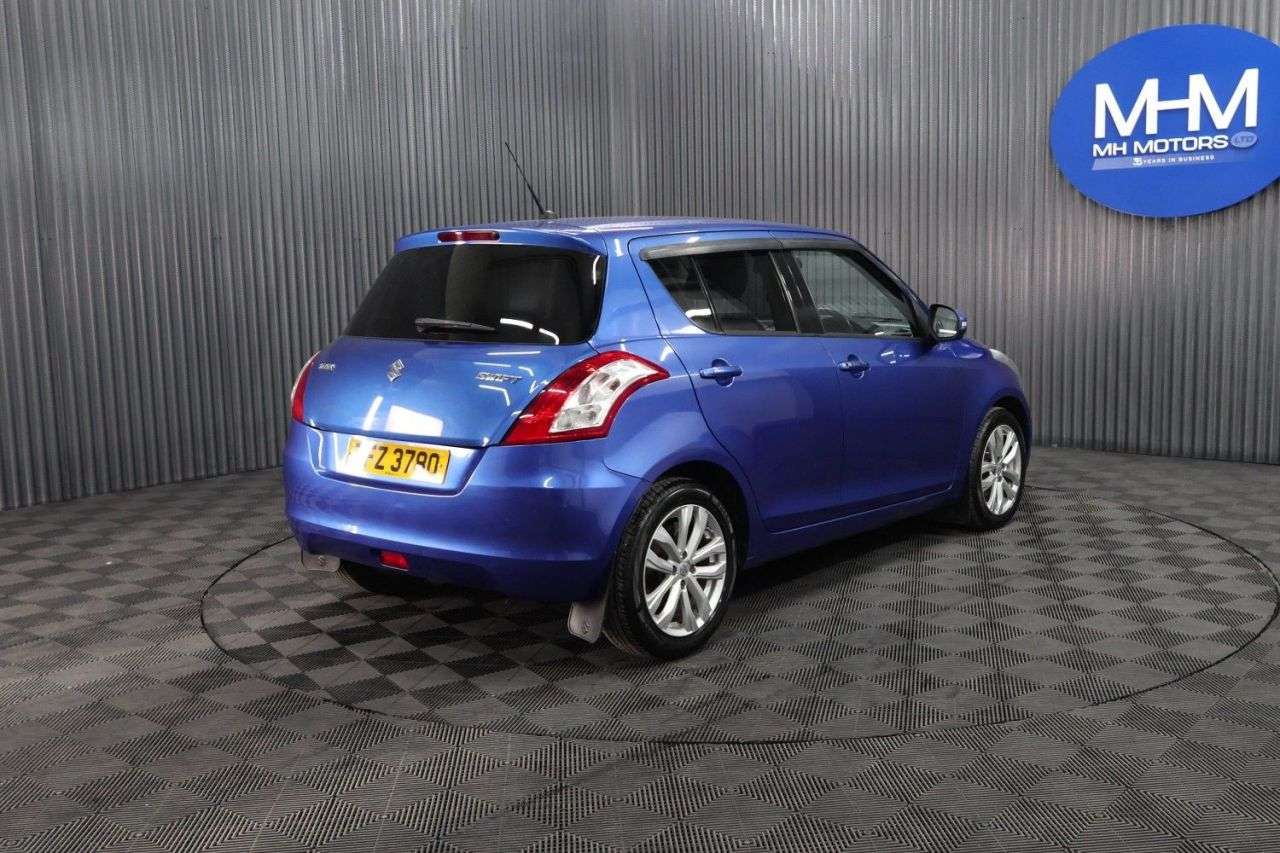 2014 SUZUKI SWIFT 2014 SUZUKI SWIFT