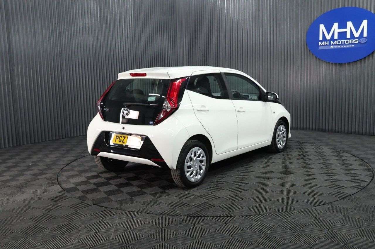 2019 TOYOTA AYGO 2019 TOYOTA AYGO