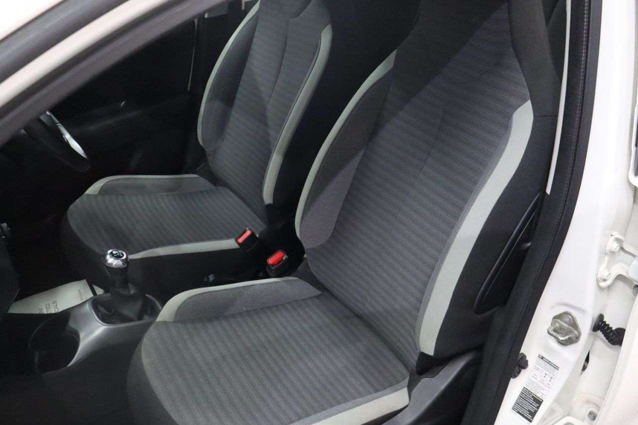 2019 TOYOTA AYGO 2019 TOYOTA AYGO