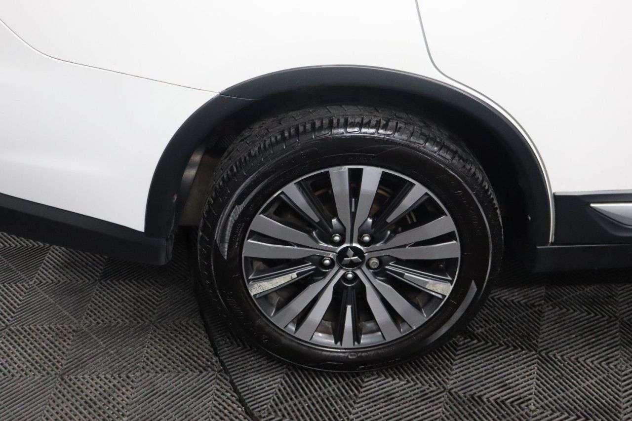 2019 MITSUBISHI OUTLANDER 2019 MITSUBISHI OUTLANDER