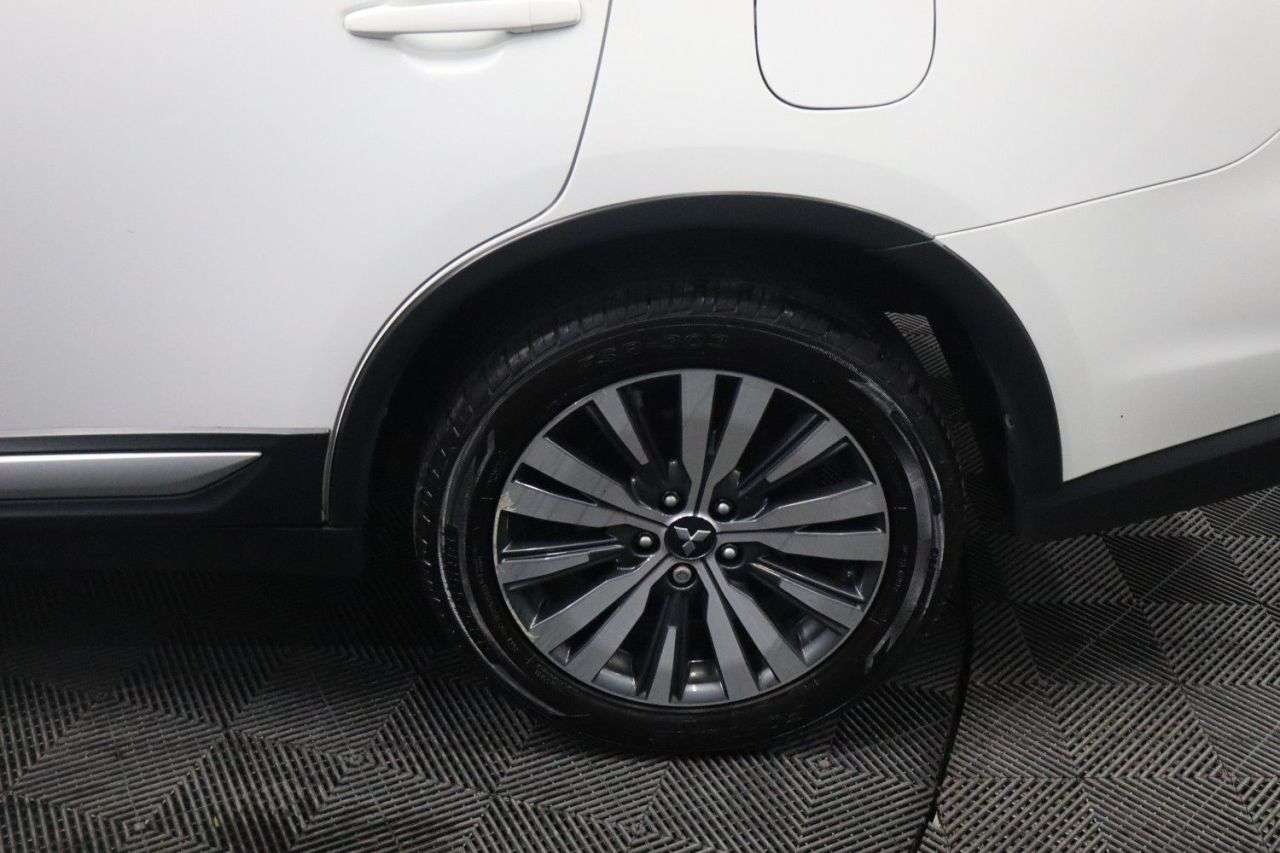 2019 MITSUBISHI OUTLANDER 2019 MITSUBISHI OUTLANDER