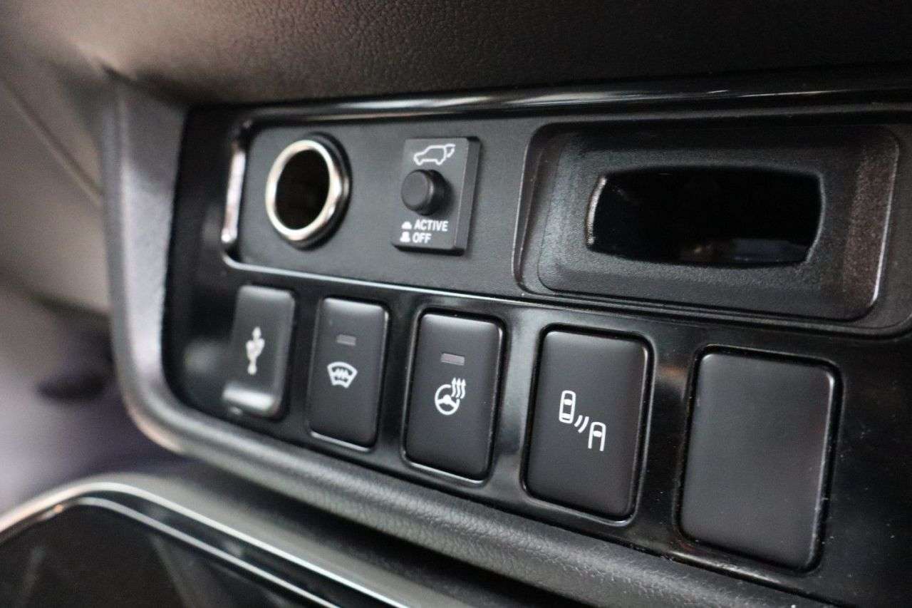 2019 MITSUBISHI OUTLANDER 2019 MITSUBISHI OUTLANDER
