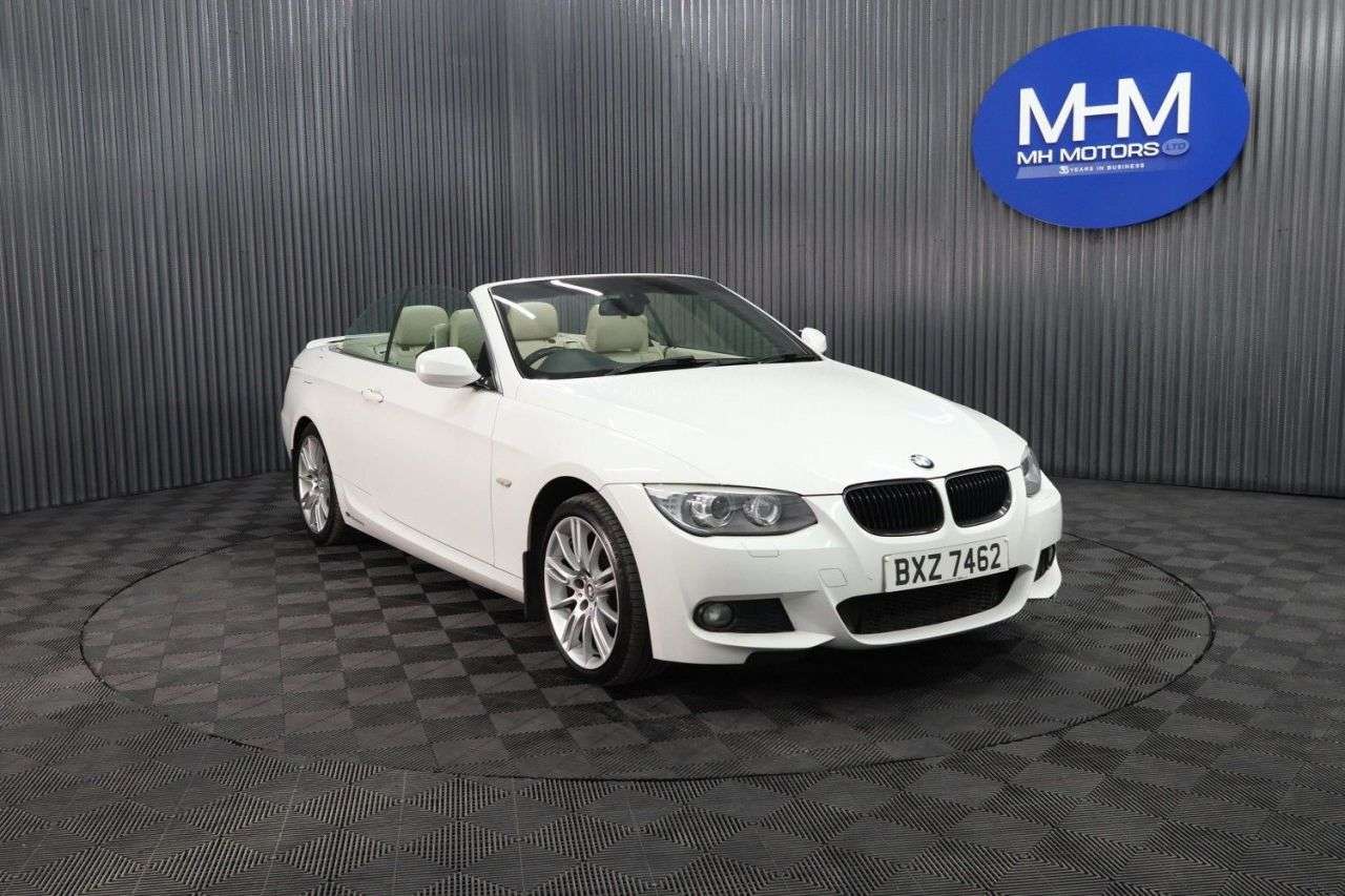 A 2011 BMW 3 SERIES 2.0 320i M Sport Convertible 2dr Petrol Manual Euro 5 (s/s) (170 ps) FULL D A 2011 BMW 3 SERIES 2.0 320i M Sport Convertible 2dr Petrol Manual Euro 5 (s/s) (170 ps) FULL D