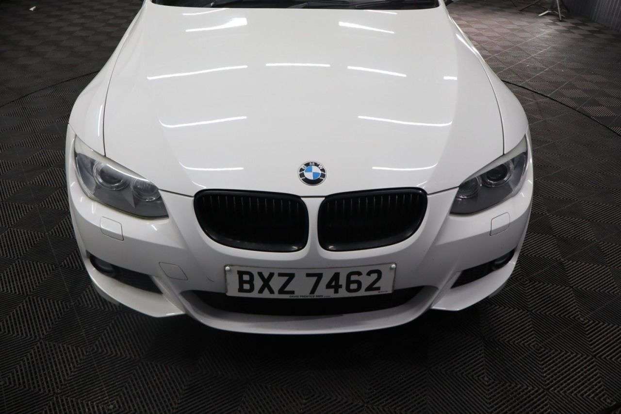 2011 BMW 3 SERIES 2011 BMW 3 SERIES