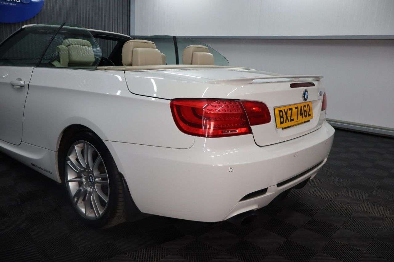 2011 BMW 3 SERIES 2011 BMW 3 SERIES
