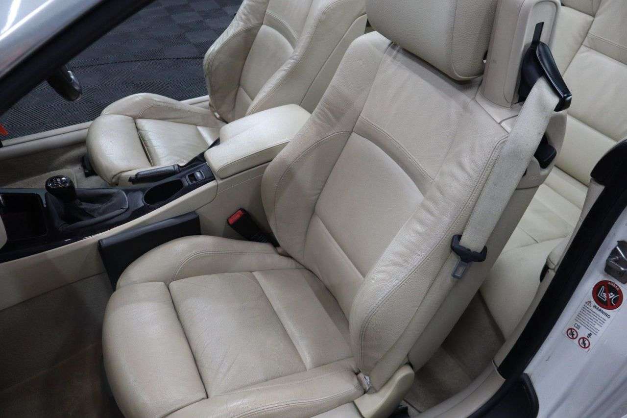 2011 BMW 3 SERIES 2011 BMW 3 SERIES
