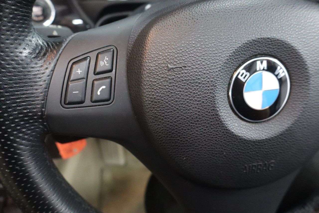 2011 BMW 3 SERIES 2011 BMW 3 SERIES