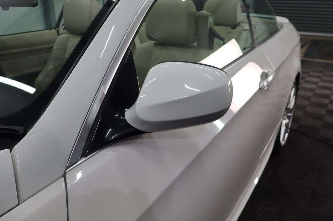 2011 BMW 3 SERIES 2011 BMW 3 SERIES