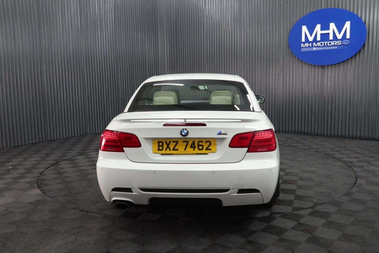 2011 BMW 3 SERIES 2011 BMW 3 SERIES