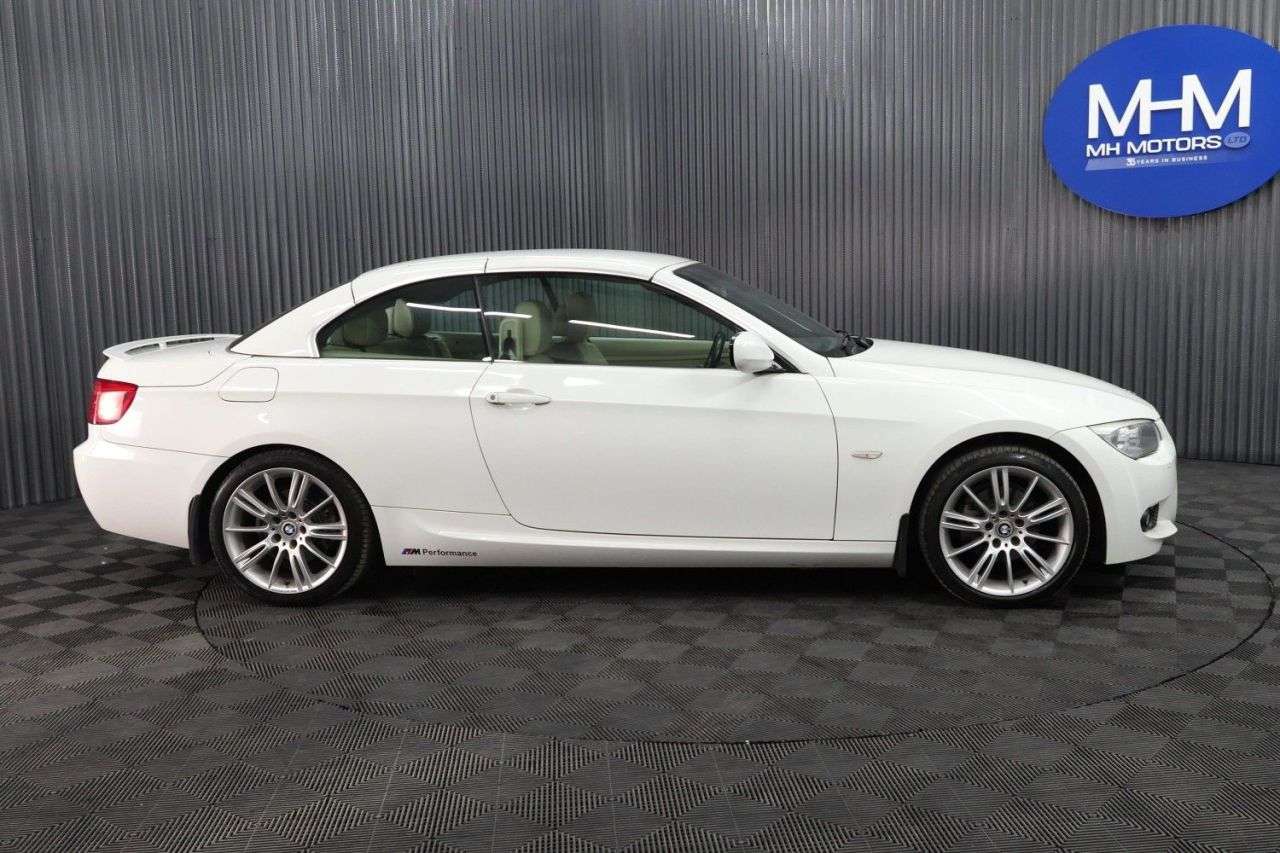 2011 BMW 3 SERIES 2011 BMW 3 SERIES