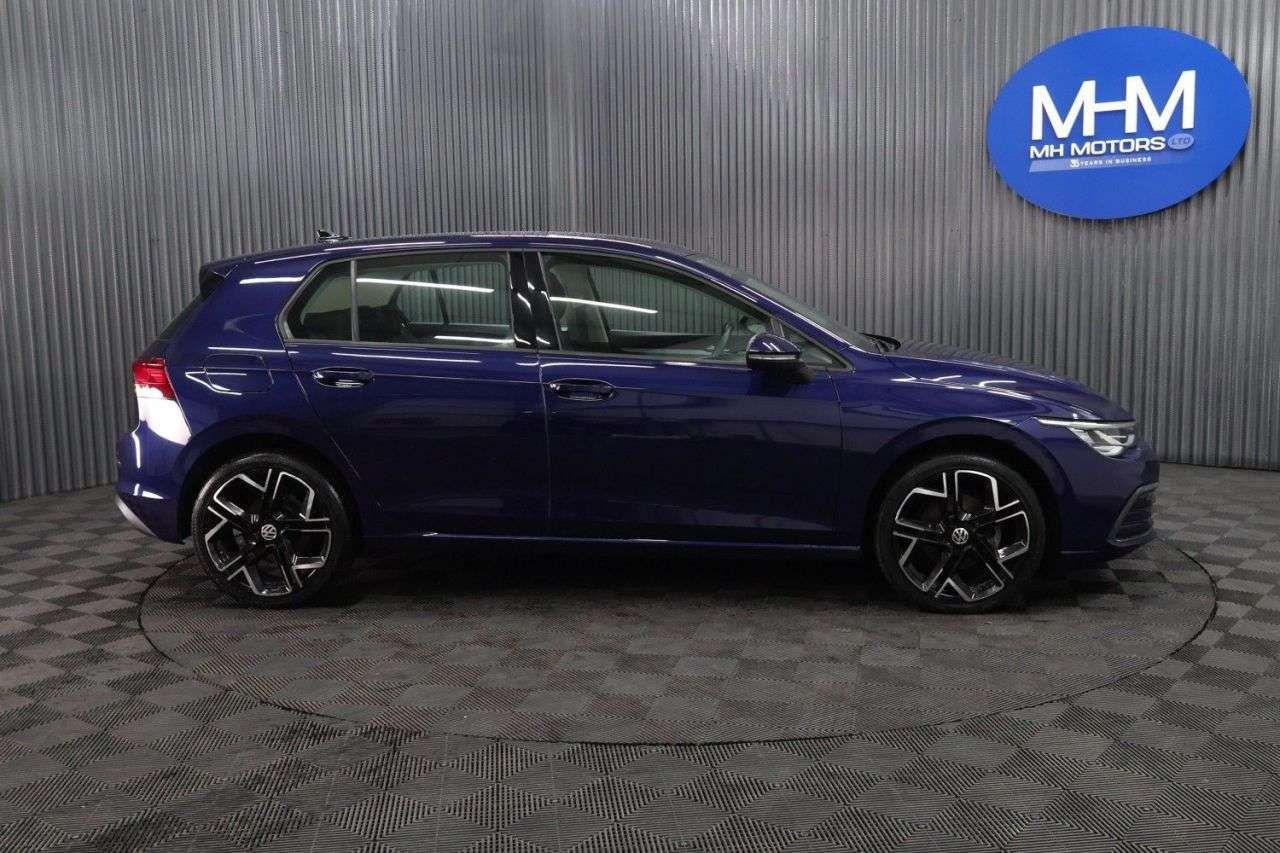 2022 VOLKSWAGEN GOLF 2022 VOLKSWAGEN GOLF