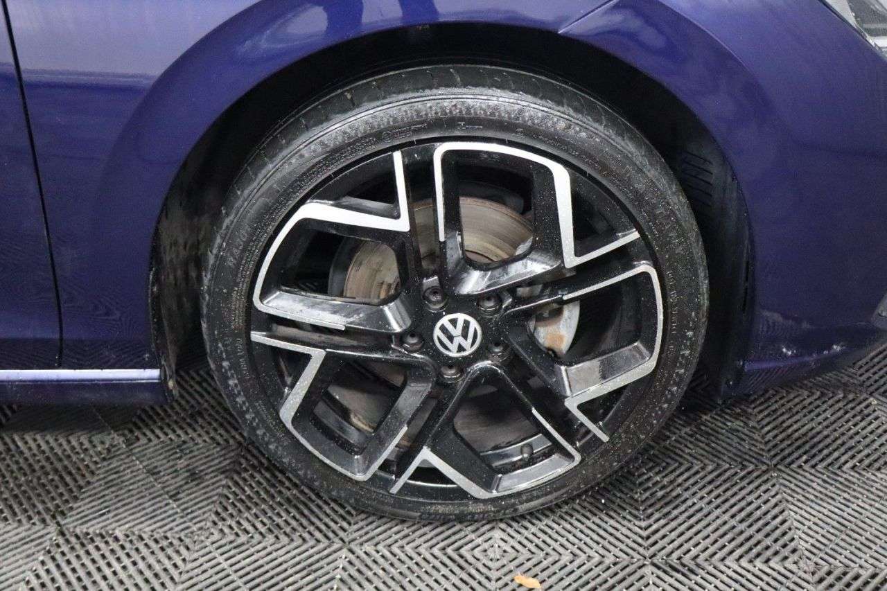 2022 VOLKSWAGEN GOLF 2022 VOLKSWAGEN GOLF