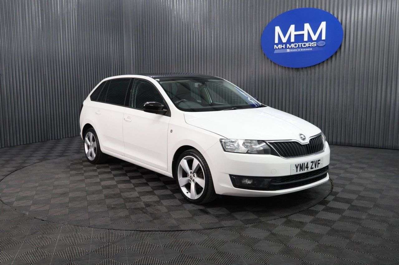 A 2014 SKODA RAPID SPACEBACK 1.2 TSI SE Hatchback 5dr Petrol Manual Euro 5 (105 ps) LONG MOT / PARKING S A 2014 SKODA RAPID SPACEBACK 1.2 TSI SE Hatchback 5dr Petrol Manual Euro 5 (105 ps) LONG MOT / PARKING S