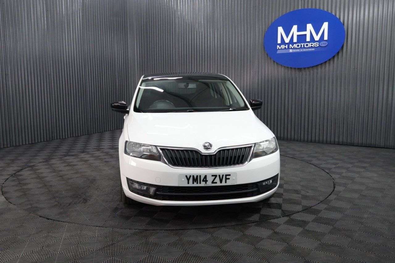 A 2014 SKODA RAPID SPACEBACK 1.2 TSI SE Hatchback 5dr Petrol Manual Euro 5 (105 ps) LONG MOT / PARKING S A 2014 SKODA RAPID SPACEBACK 1.2 TSI SE Hatchback 5dr Petrol Manual Euro 5 (105 ps) LONG MOT / PARKING S