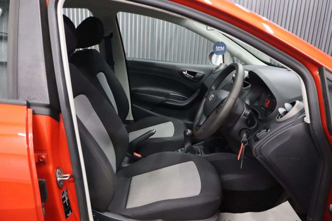 2016 SEAT IBIZA 2016 SEAT IBIZA