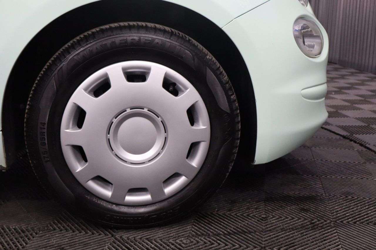 2016 FIAT 500 2016 FIAT 500