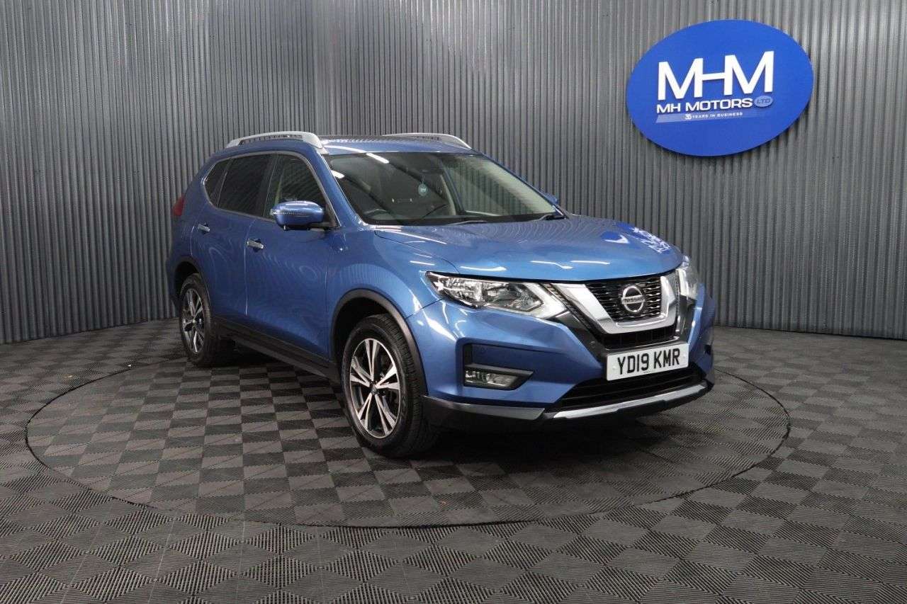 A 2019 NISSAN X-TRAIL 1.7 dCi N-Connecta SUV 5dr Diesel Manual Euro 6 (s/s) (150 ps) ROOM FOR ALL A 2019 NISSAN X-TRAIL 1.7 dCi N-Connecta SUV 5dr Diesel Manual Euro 6 (s/s) (150 ps) ROOM FOR ALL